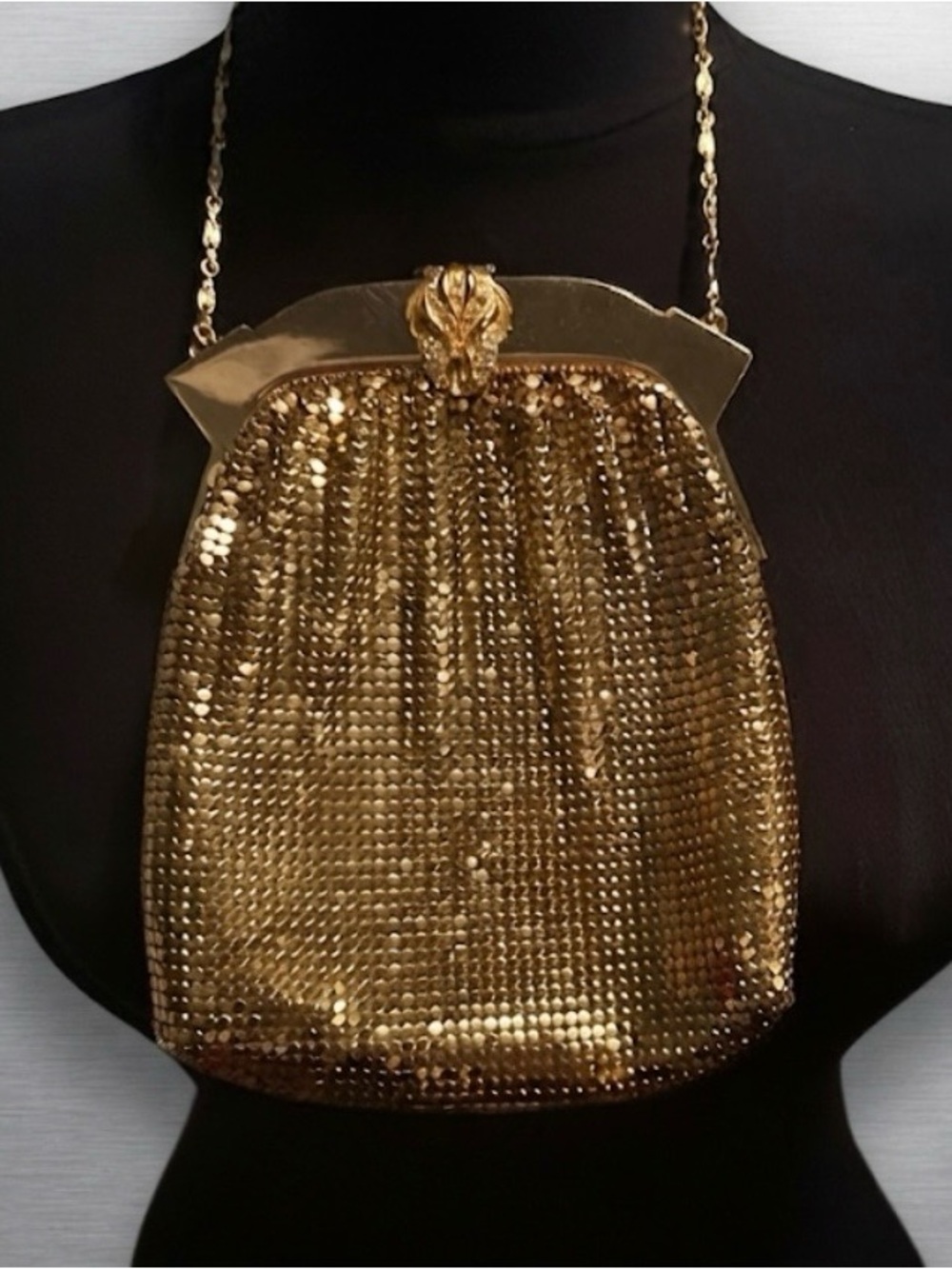 LOVELY vintage Whiting & Davis gold metal mesh evening bag in the original box